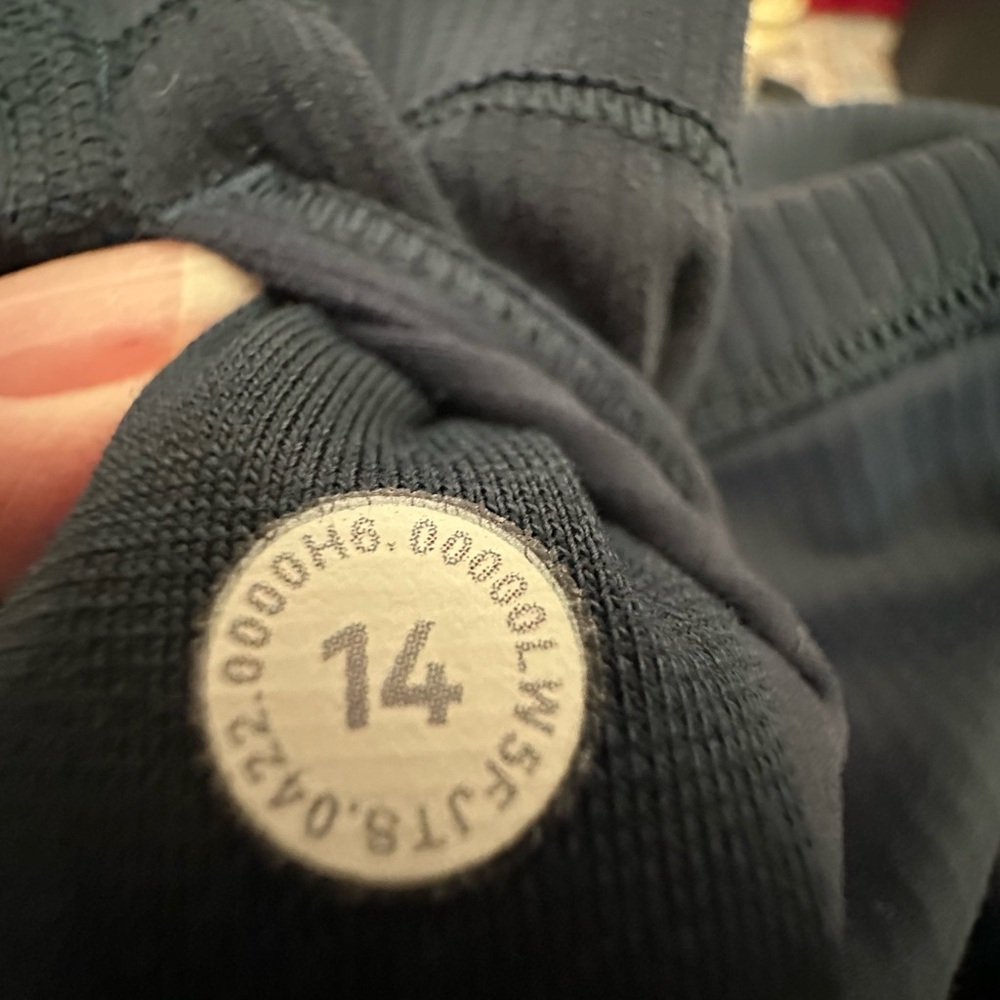 Lululemon Align Ribbed High-Rise Pant 25"
True Navy - Picture 6 of 9